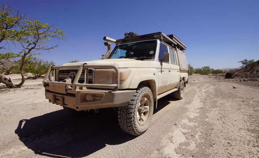 vanzylspass-kaokofeld-abenteuer-4x4selbstfahrer-namibia-selbstfahrer-afrikaspezialist-ostschweiz-luxusreise-individuell-reiseplanung-reisebuero-stgallen