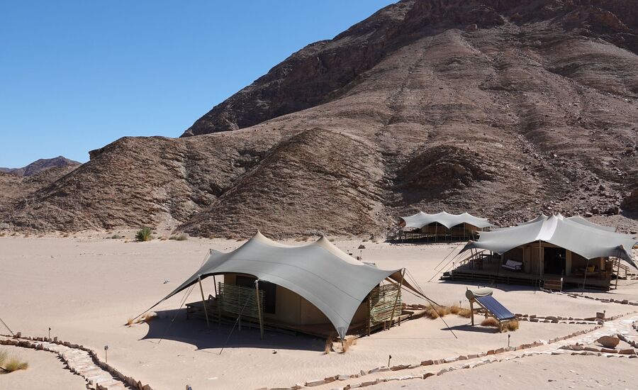 Hoanib-4x4-kakofeld-namibia-selbstfahrer-afrikaspezialist-ostschweiz-luxusreise-individuell-reiseplanung-reisebuero-stgallen