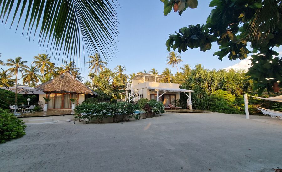 zanzibar-Tanzania-reisespezialist-st.gallen-ostschweiz-safari-zanzibar-sanzibar-badeferien-luxuferien-salfdrive-beach-traumstrand