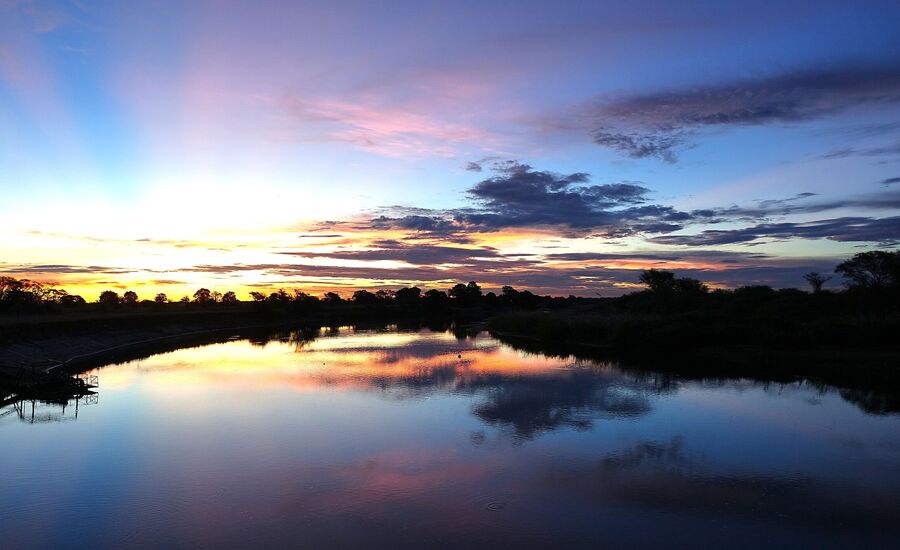 Zambia-livingstone-zambezi-maun-Botswana-4x4abenteuer-individuelle-ferienm-khaudum-nationalpark-namibia-bigfive-reisen-afrikaspezialist-fine-travel-stgallen-reiseberatung-ferien