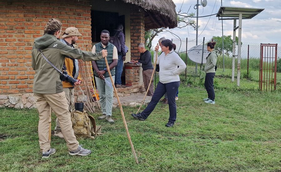 kazingachannel-dhau-queen-elizabeth-uganda-entebbe-selfdrive-ostschweiz-afrikaspezialist-luxusreisen-traumferien-st.gallen-reisebüro-spezialisten