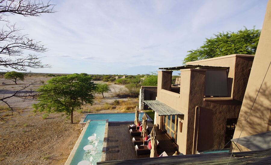 Luxuslodges-onguma-4x4abenteuer-etosha-nationalpark-namibia-bigfive-reisen-afrikaspezialist-fine-travel-stgallen-reiseberatung-ferien