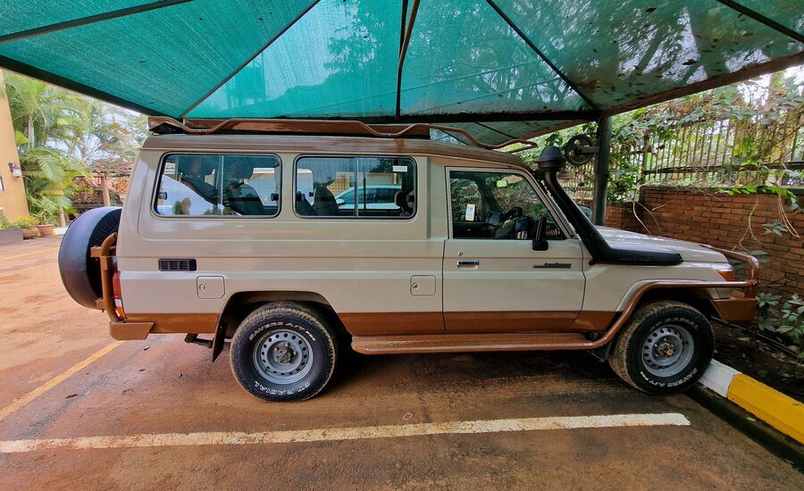 entebbe-kampala-lakevictoria-selfdrive-4x4-abenteuer-uganda-afrika-fine-travel-reisebuero-ostschweiz-experte-authentisch