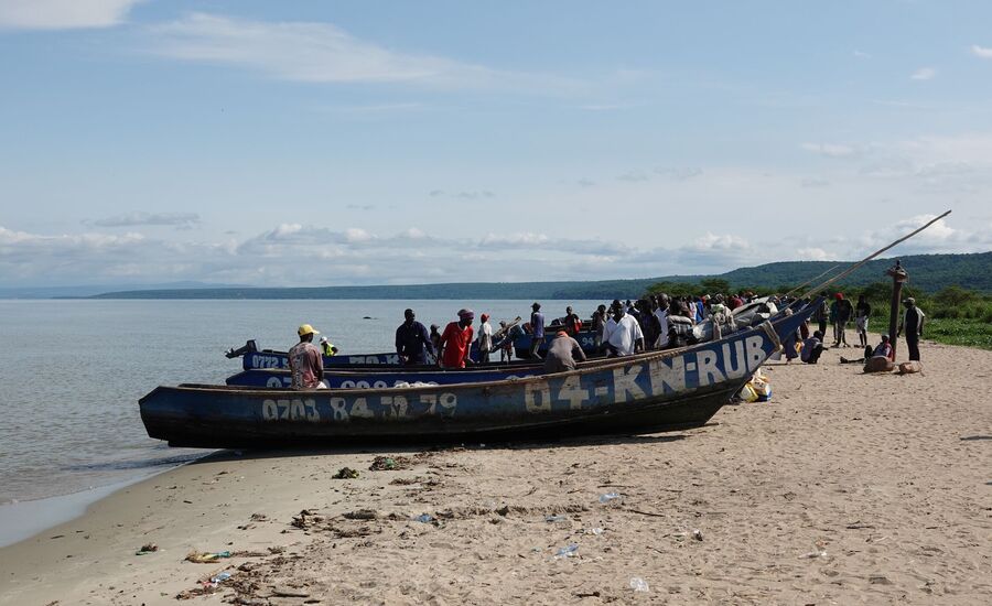 kazinga-channel-queen-elizabeth-entebbe-kampala-lakevictoria-selfdrive-4x4-abenteuer-uganda-afrika-fine-travel-reisebuero-ostschweiz-experte-authentisch
